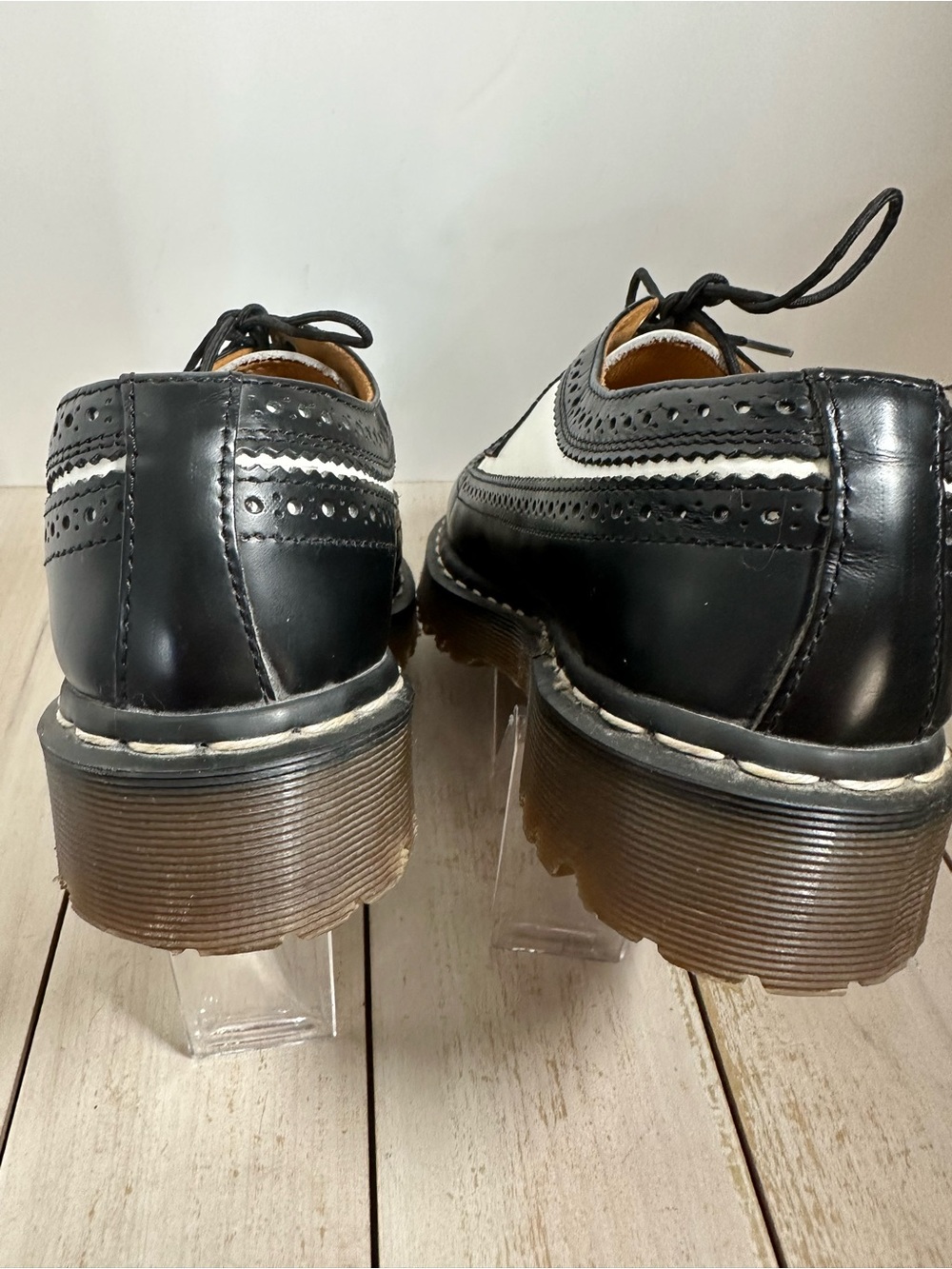 VTG 3989/34 Dr. Martens Brogue wingtip Black and white smooth Leather Oxford - Picture 4 of 12